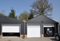 Réalisation de portes de garage en Aluminium à Granville